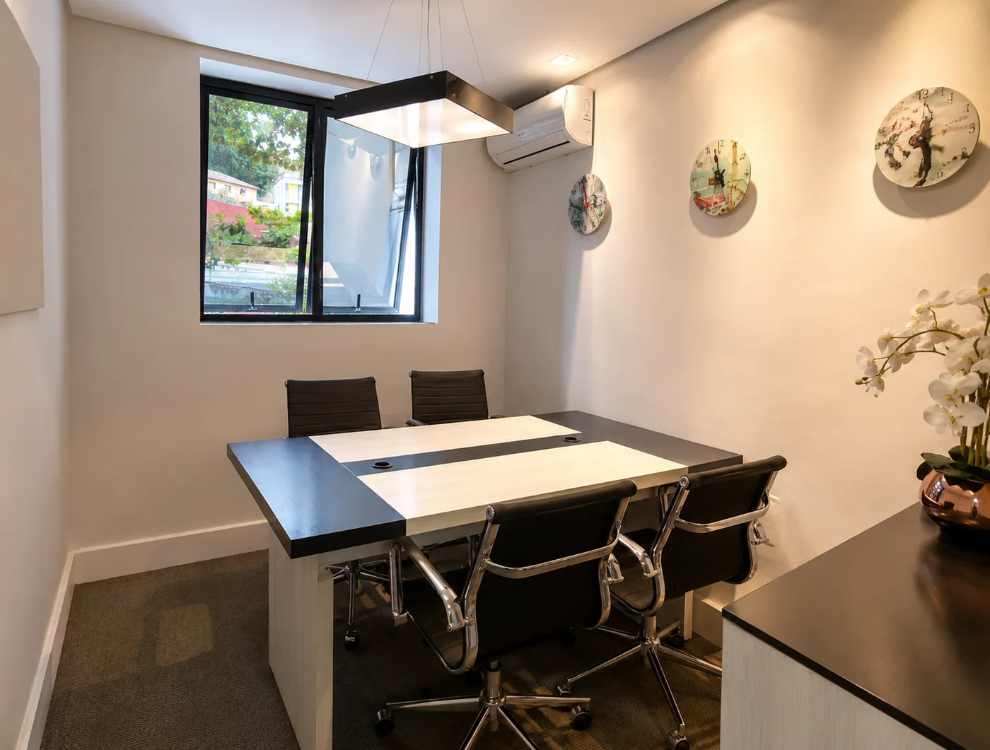 Sala Small CafeWorking